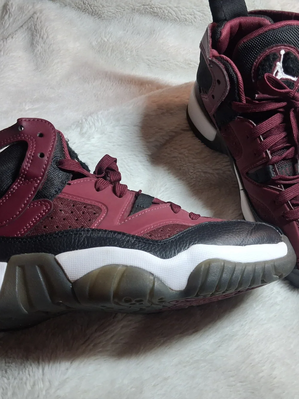 Jordan Kids Burgundy and Black Retro Basketball Shoes